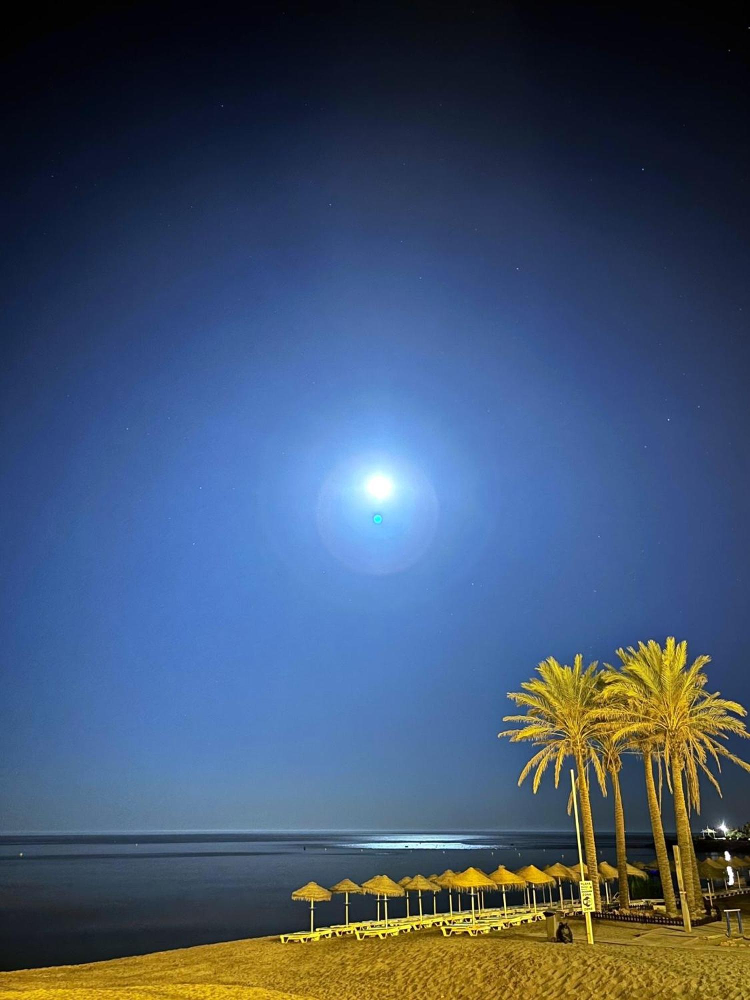 ベナルマデナAloha Playa Vistas Al Marアパートメント エクステリア 写真